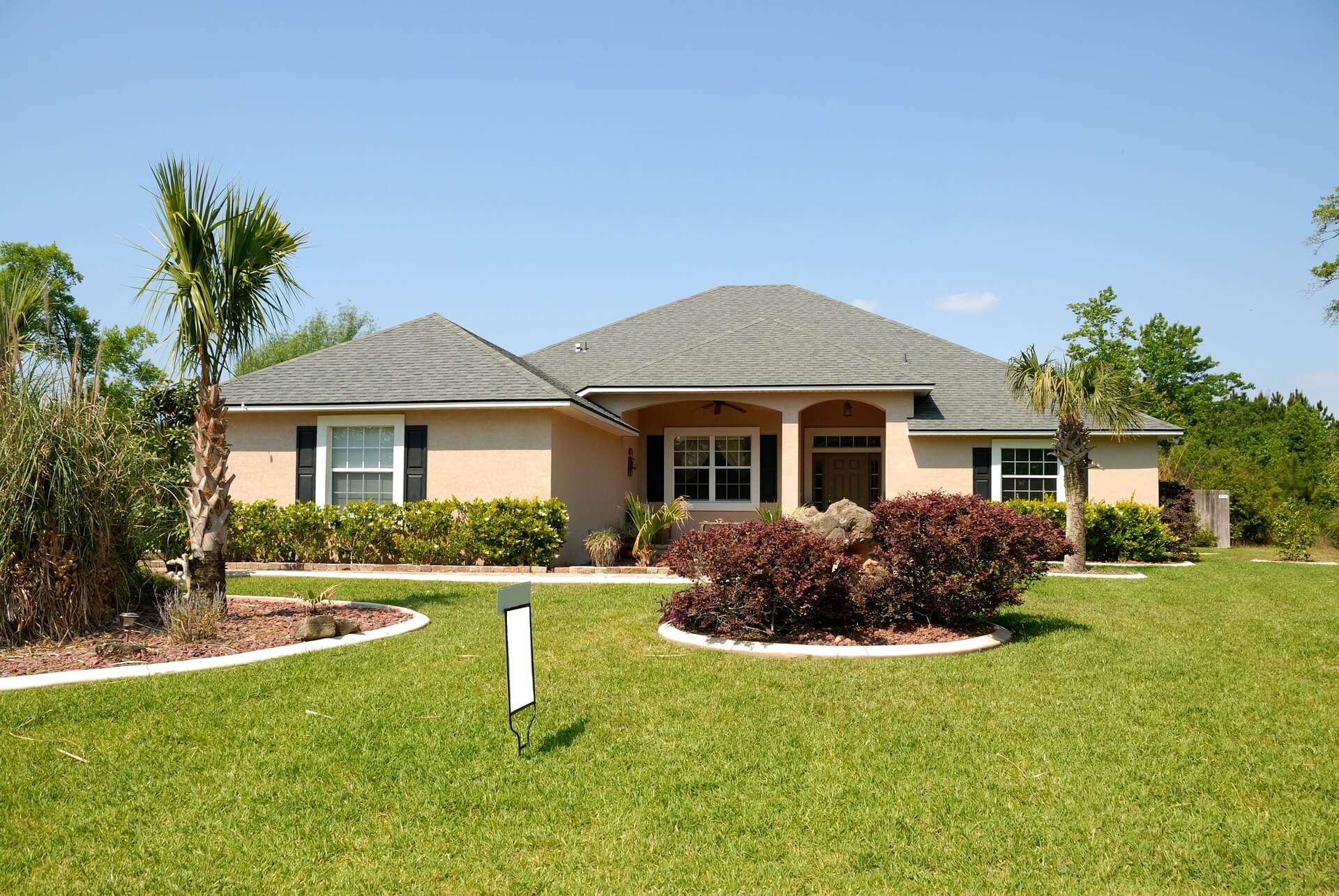 How Much Does Property Management Cost in Hollywood, FL?